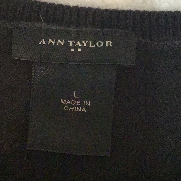 Ann Taylor polka dot sweater size large - Picture 8 of 11